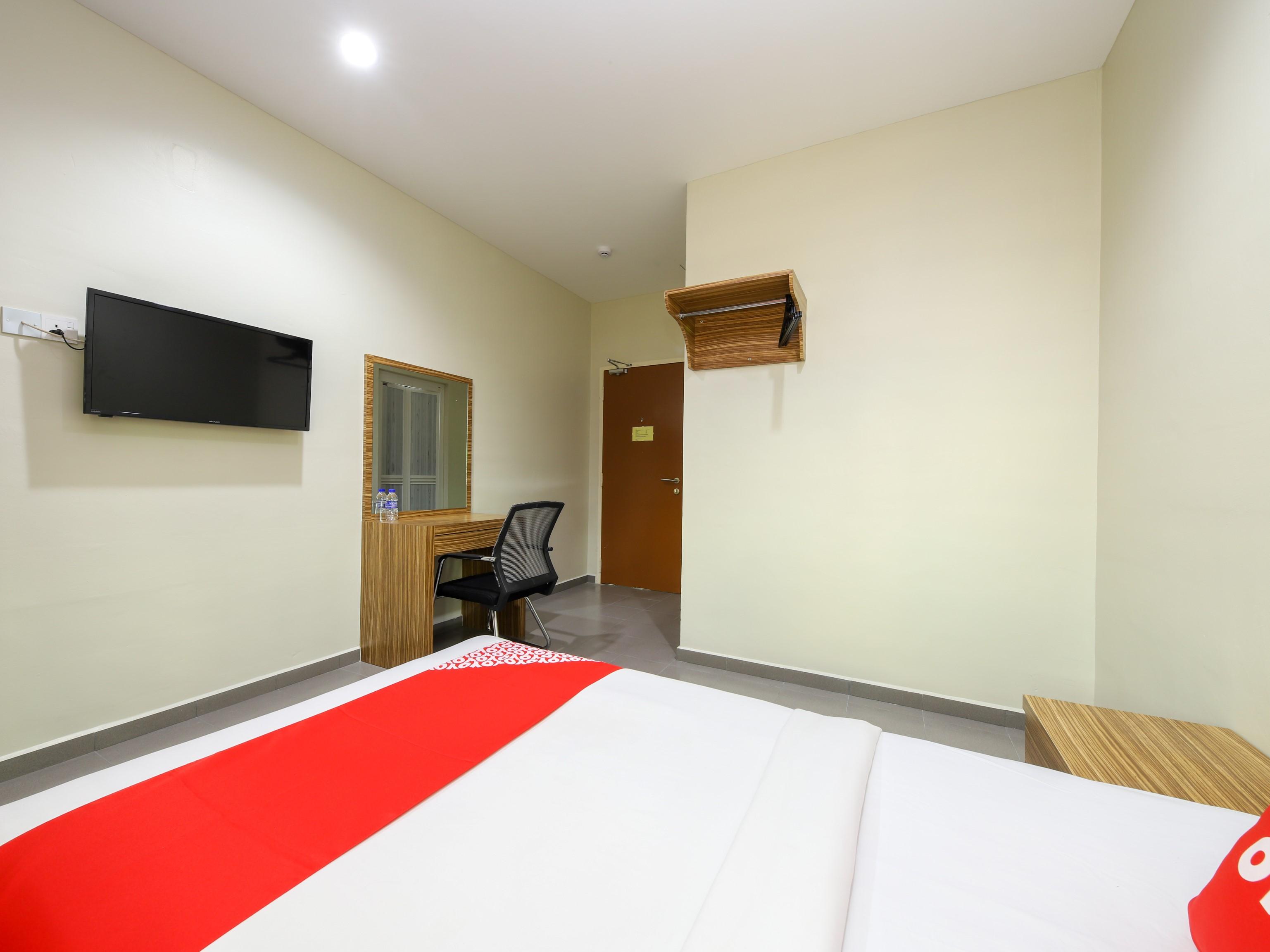 OYO 89839 Riaz Hotel Malacca Kültér fotó