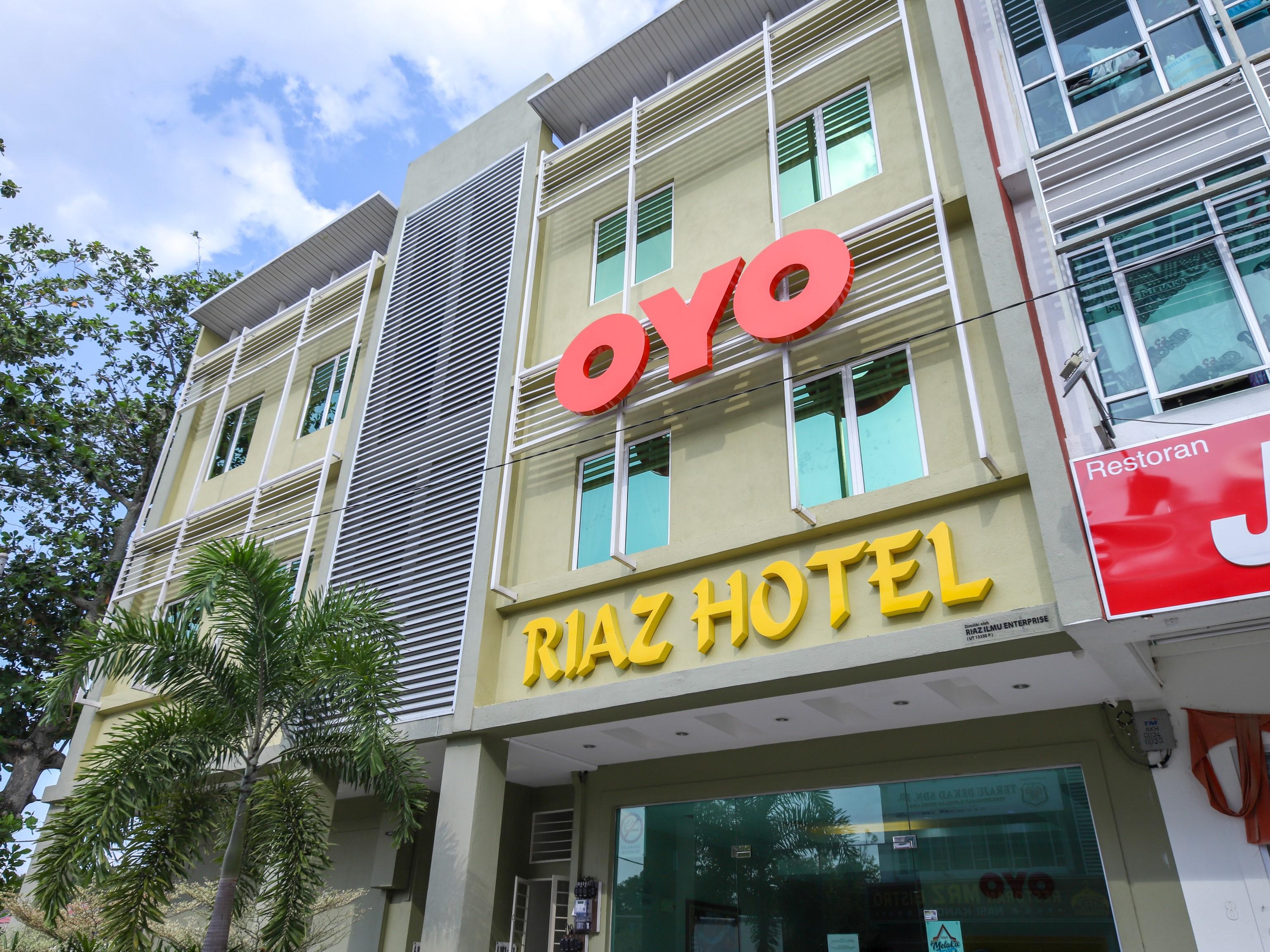 OYO 89839 Riaz Hotel Malacca Kültér fotó